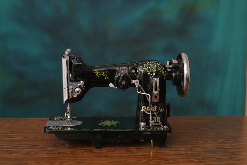 Buy Ranew 130K Embroidery ZigZag Sewing Machine in Chennai